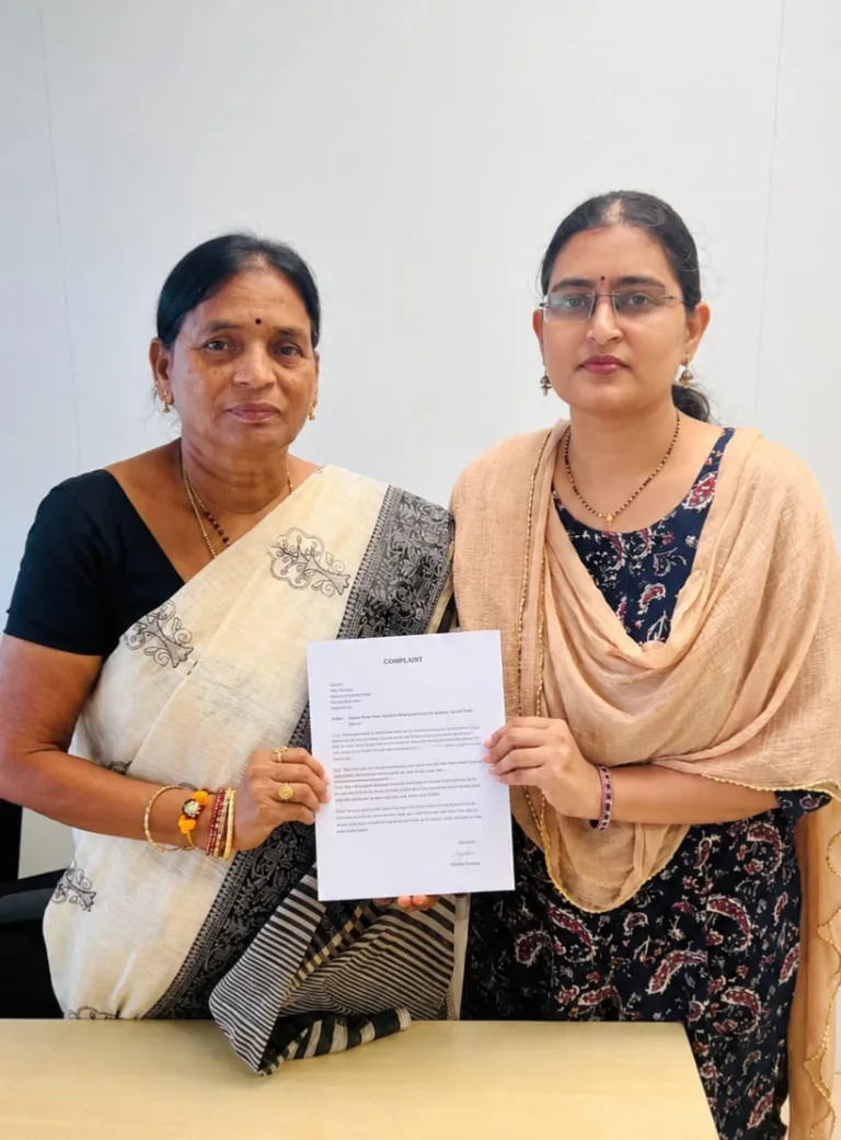 Hyderabad: ఏళ్ల తరబడి వేధింపులు.. మహిళా కమిషన్ను ఆశ్రయించిన గజల్ వాగ్గేయకారిణి!!..