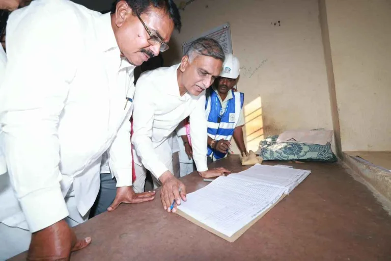 Harish Rao: రైతులకు ఇచ్చింది 8గంటల కరెంటే.. ఇదిగో సాక్ష్యం- హరీశ్ రావు