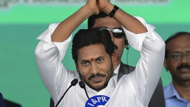 Andhra Pradesh: వైసీపీ పతనానికి అప్పుడే పునాది పడిందా?.. జగన్ చేసిన పొరపాట్లు ఇవేనా?..