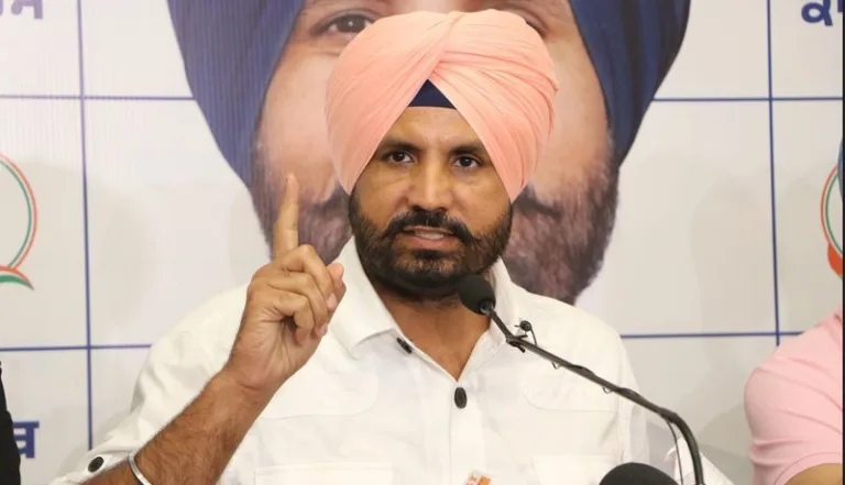 Punjab  : కాంగ్రెస్‌లో భారీ కుదుపు.. పంజాబ్ పీసీసీ చీఫ్ రాజీనామా