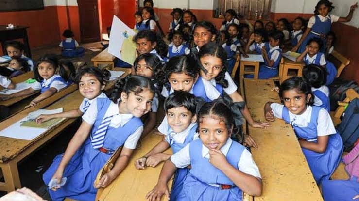 Dasara Holidays: పాఠశాలలకు దసరా సెలవుల షెడ్యూల్ ఖరారు.. ఎన్ని రోజులంటే?