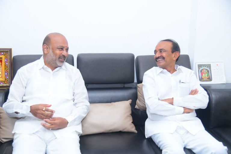Bandi-Etala.. ఆసక్తికరంగా మారిన బీజేపీ నేతల భేటీ!..