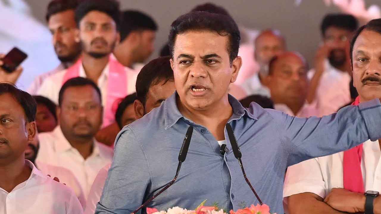 నోటిఫికేషన్లు లేవు.. అన్నీ లూటిఫికేషన్లే.. తెలంగాణలో కాంగ్రెస్‌కి ఇక డెత్ డిక్లరేషనే- కేటీఆర్