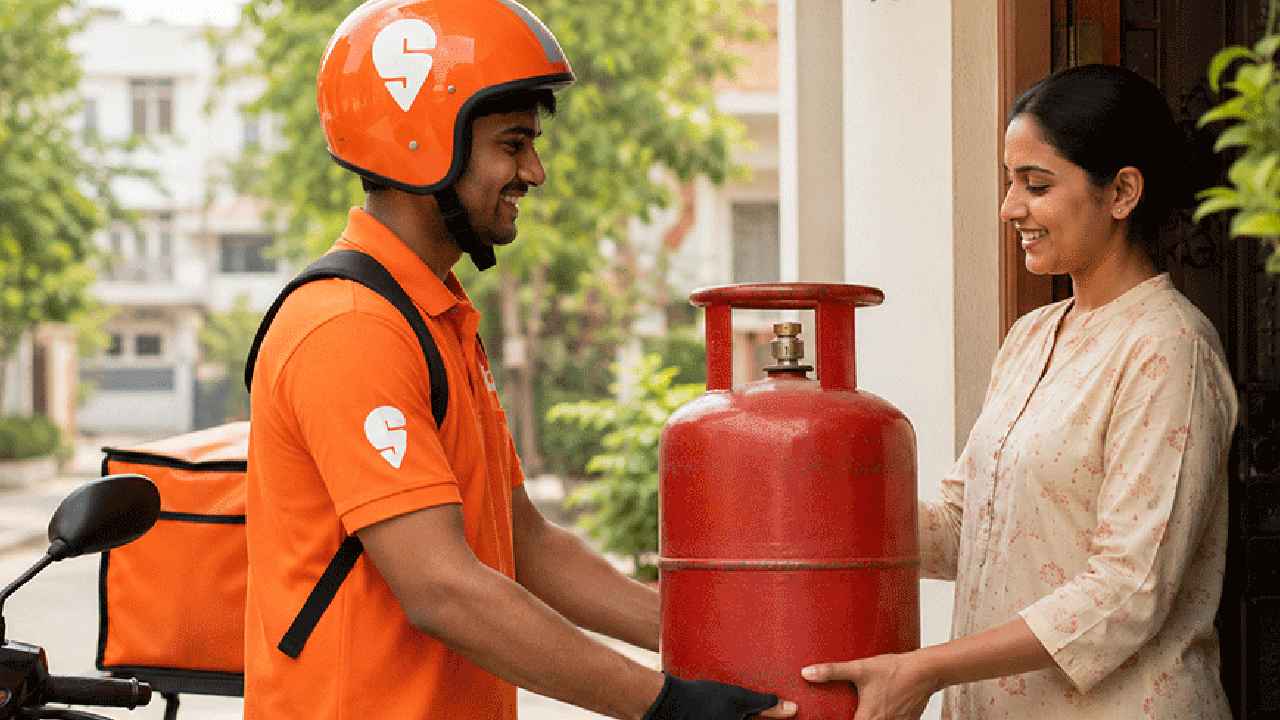 వావ్.. స్విగ్గీలో గ్యాస్ సిలిండర్ల డెలివరీ..! 10 నిమిషాల్లో ఇంటికి.. కనెక్షన్ లేకుండానే..