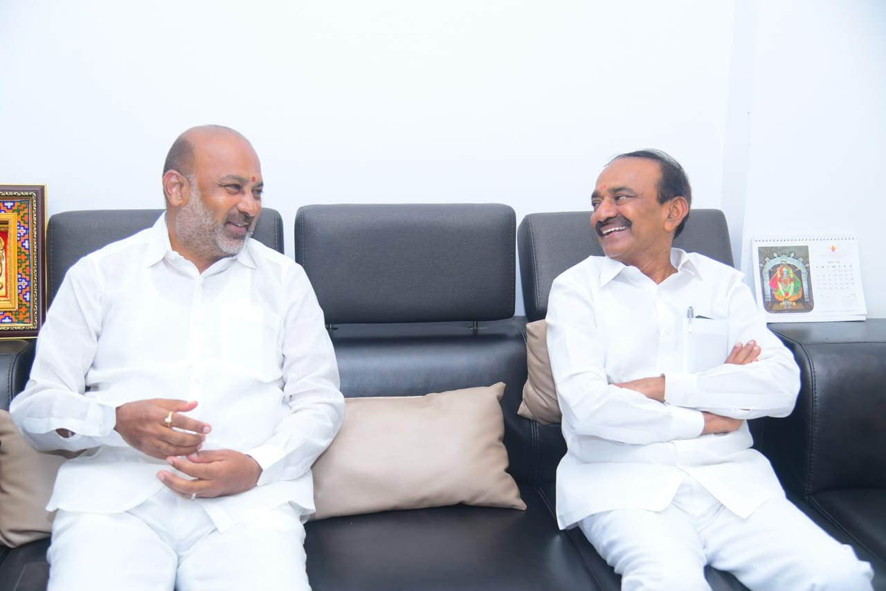 Bandi-Etala.. ఆసక్తికరంగా మారిన బీజేపీ నేతల భేటీ!..