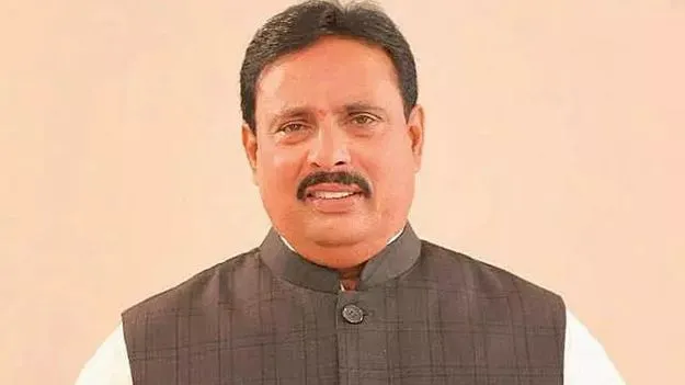 Danam :  హైడ్రా ఒక అడుగు వెనక్కి వేస్తే 10 అడుగులు ముందుకు వేస్తా : దానం నాగేందర్