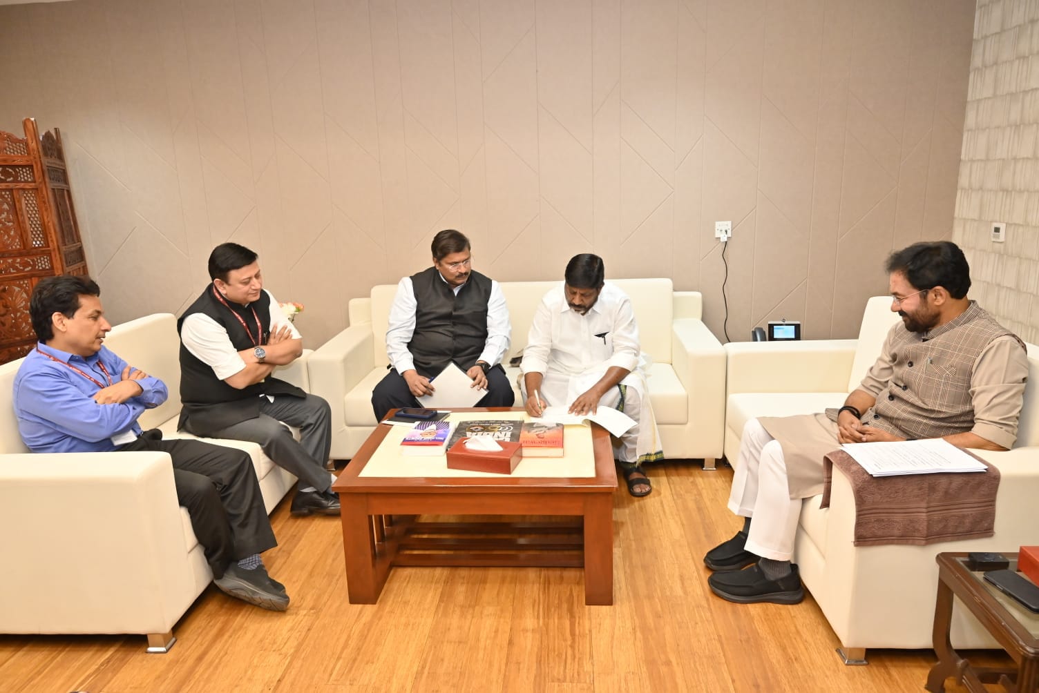 దిగి వచ్చిన కేంద్రం.. ఫలించిన ప్రజా ప్రభుత్వం ప్రయత్నం..
