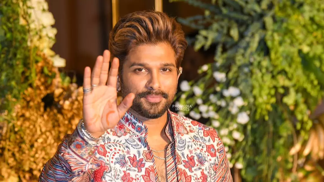 Allu Arjun: సినిమాలు పక్కన పెట్టి రాజకీయాలలోకి..?