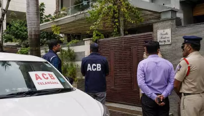 డీఎస్పీ భీమ్ రెడ్డి ఇంట్లో ఏసీబీ సోదాలు!