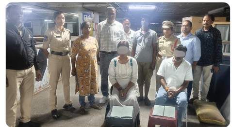 Crime : పారడైజ్ సెంటర్‌లో అర్ధరాత్రి డ్రగ్స్..  మహిళే సప్లయర్!