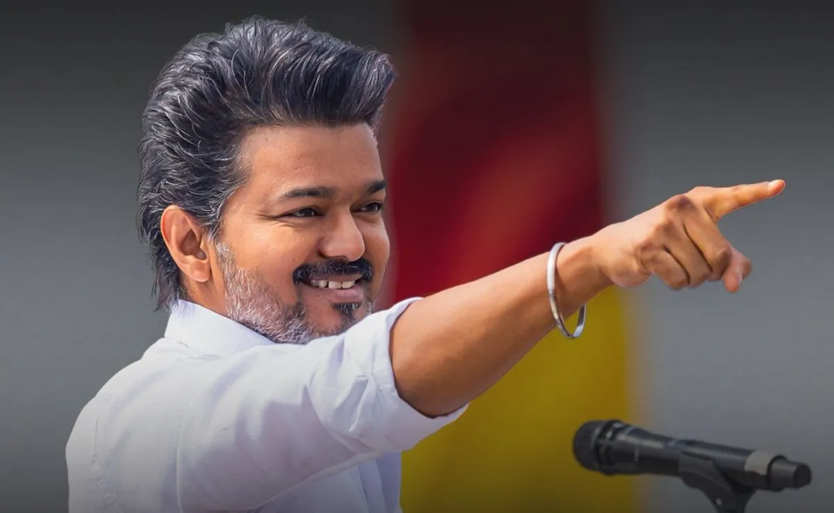 Kollywood: విజయ్ సీఎంగా, హీరోగా కెరీర్ లీడ్ చెయగల సత్తా ఉందా.?