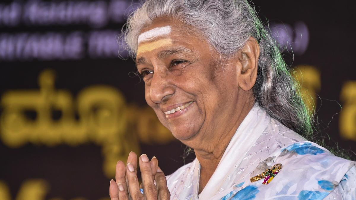 S. Janaki: మొత్తం ఆస్తుల విలువెంతో తెలుసా?