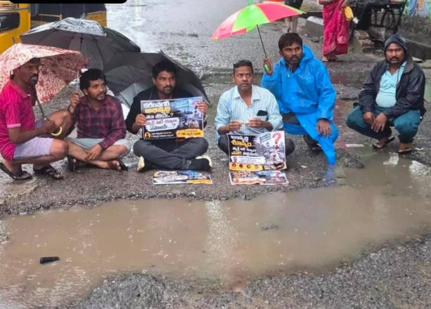 Karimnagar: రూ.20 వేల కోట్ల స్మార్ట్ సిటీ నిధులు ఎక్కడ ఖర్చయ్యాయి అధ్యక్షా?..