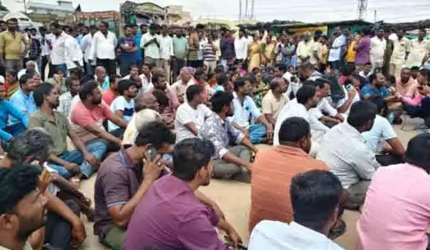 Breaking : ఆరుగురి హత్య కేసులో నిందితుడి ఎస్కేప్.. షాబాద్‌లో హైటెన్షన్!