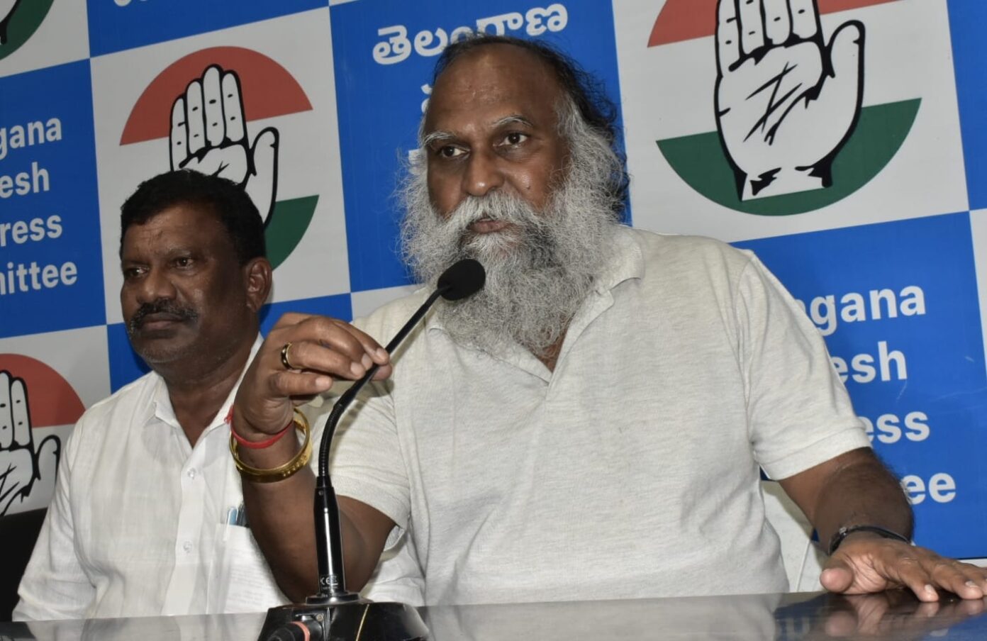 కాళేశ్వరం రచ్చ: కేసీఆర్, హరీశ్‌రావు క్షమాపణ చెప్పాలి.. జగ్గారెడ్డి డిమాండ్!