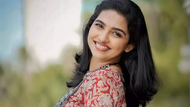 Tollywood: 3 భాషలు.. ముగ్గురు హీరోలు.. మమితా మడతెట్టేస్తుందిగా..!
