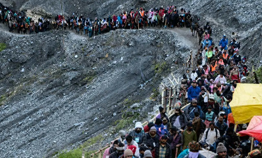 Amarnath Yatra: 24 రోజులు.. 4 లక్షల మంది భక్తులు: అమర్‌నాథ్ యాత్రలో సరికొత్త చరిత్ర!