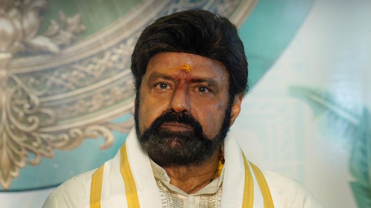 Tollywood: బాలయ్యకు సర్జరీ.. 5 వారాల వరకు బెడ్కే పరిమితం..!