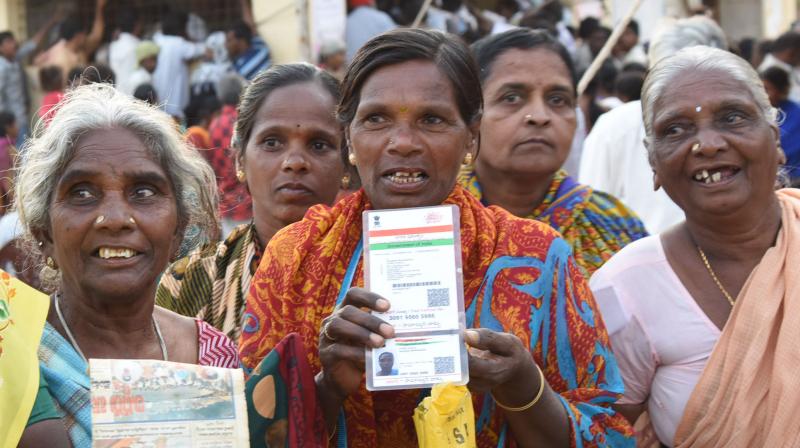 Telangana: పింఛన్ కోసం ఎదురుచూస్తున్న వారికి గుడ్న్యూస్.. నేటి నుంచే కొత్త దరఖాస్తులు!