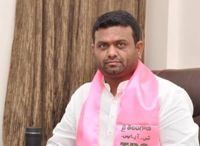 BREAKING: బీఆర్ఎస్ మాజీ ఎమ్మెల్యే  పైలట్‌ రోహిత్ రెడ్డికి అరెస్ట్ వారెంట్!