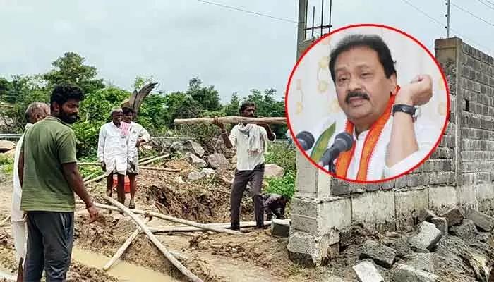 Telangana: షబ్బీర్ అలీకి షాకిచ్చిన గ్రామస్తులు!..